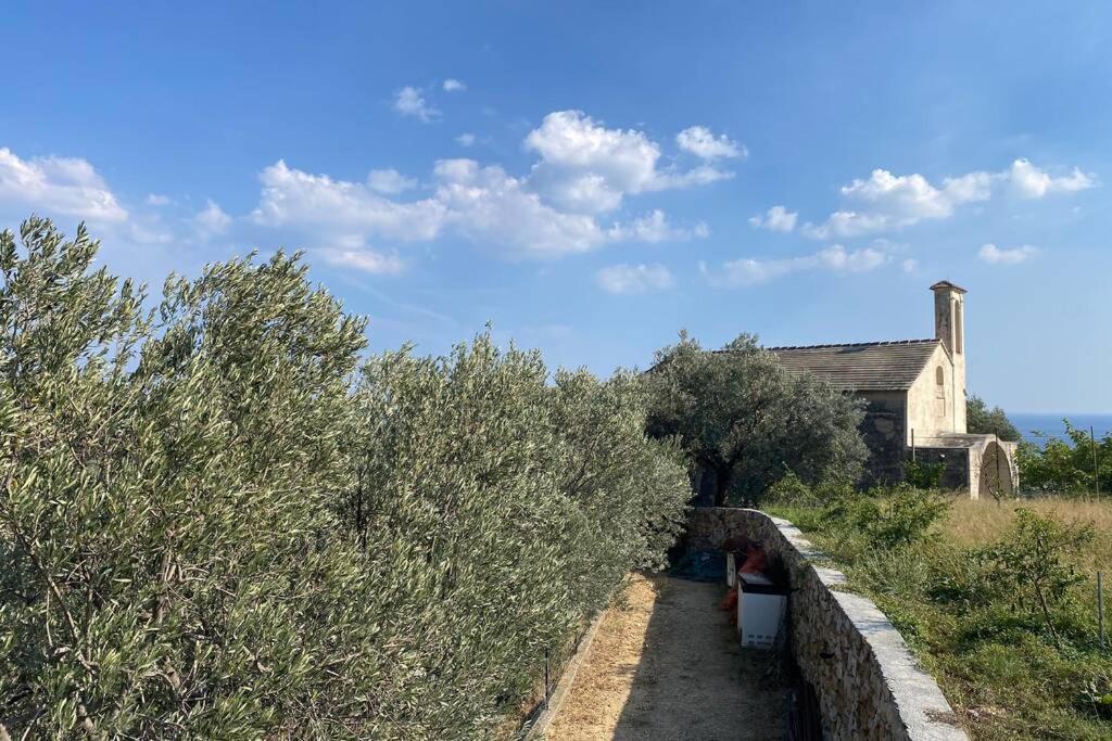 Relais San Sebastiano Villa Pietra Ligure Exteriör bild